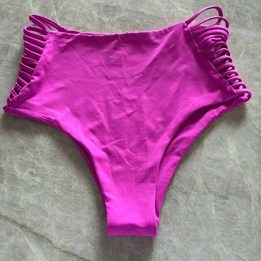 NWOT L*SPACE Fuchsia‎ Harrington Bikini Bottom Retails $119